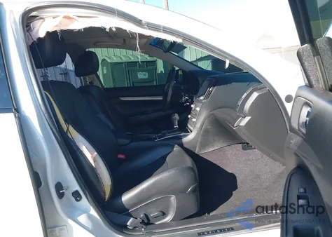 2015 Infiniti Q40 z USA, uszkodzony, nr VIN JN1CV6AP7FM501789